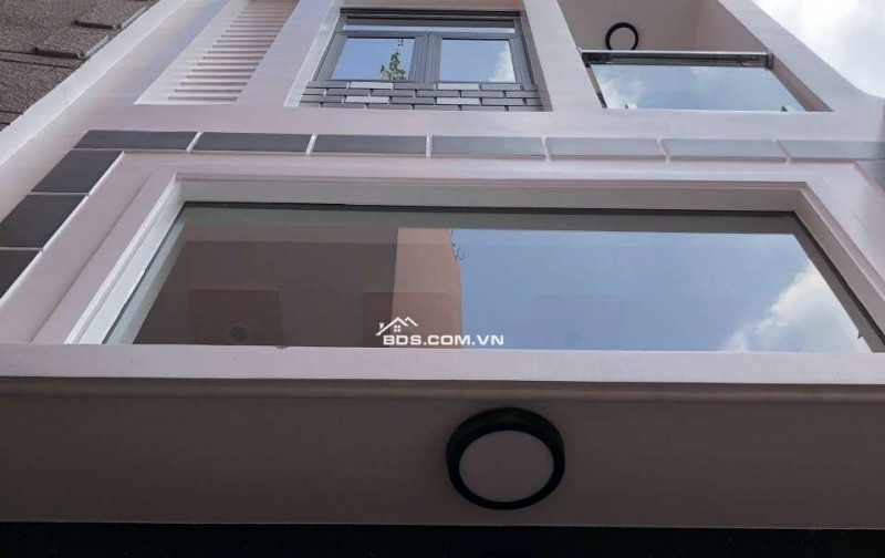 MẶT TIỀN KD - KHU ĐƯỜNG HOA PHÚ NHUẬN DTSD: 83m² DTXD: 56.6m² 5 Tầng 6PN 7WC. Nhỉnh 12 Tỷ